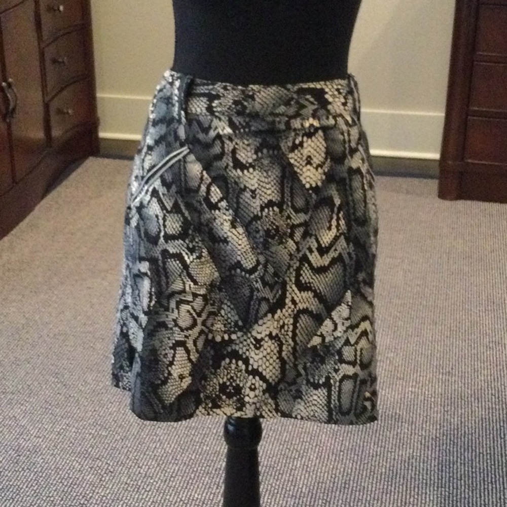 Jamie Sadock Black and Gray Snake Print Midi Golf Skirt